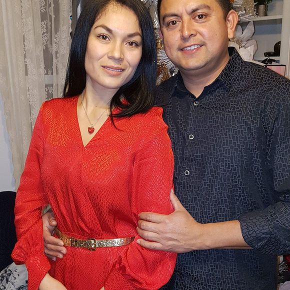 Meet your Posher, Aracely - Picture 1 of 1